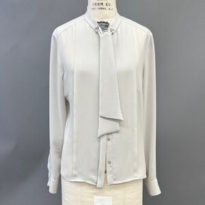 Hugo Boss elegant, dove grey, tie-neck Blouse, medium